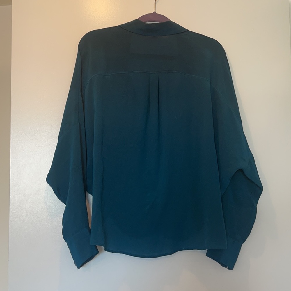 Functional Teal Blouse - Picture 2 of 2